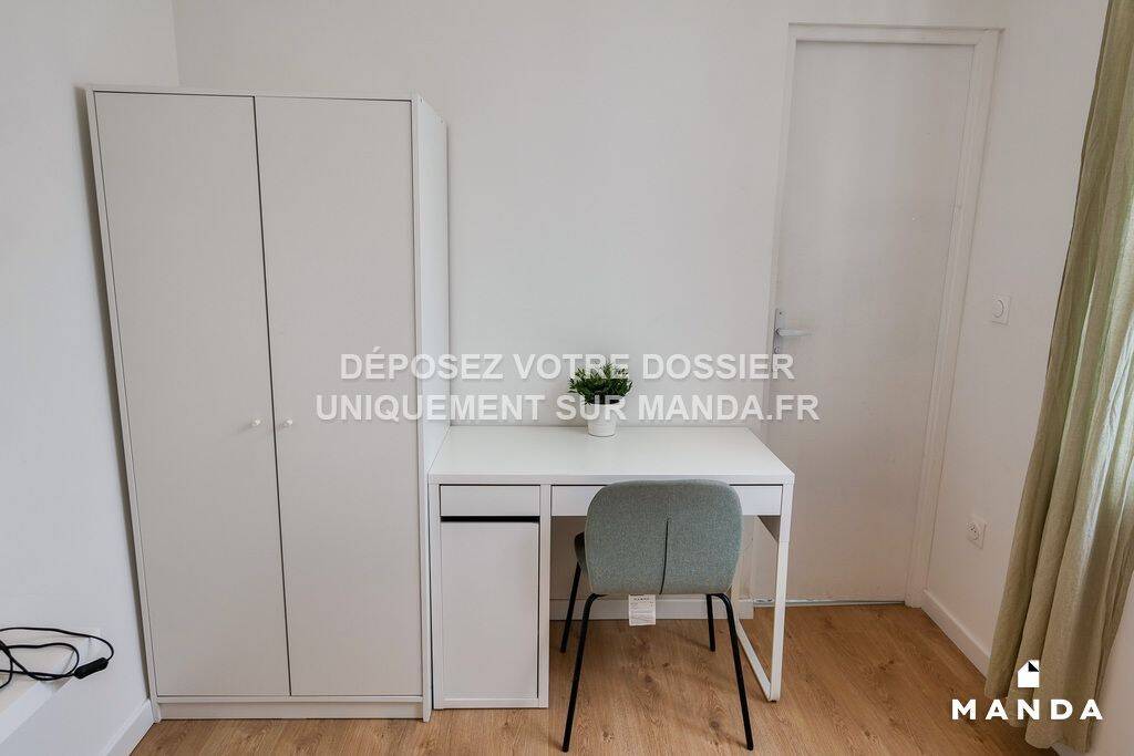 7 pièces 176 m² · à Lille · 176 m² · 365 €