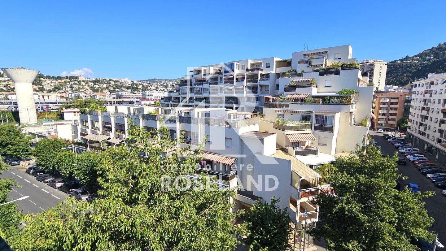 Appartement 2 pièces 50 m² · à Nice · 49,8 m² · 186 000 €