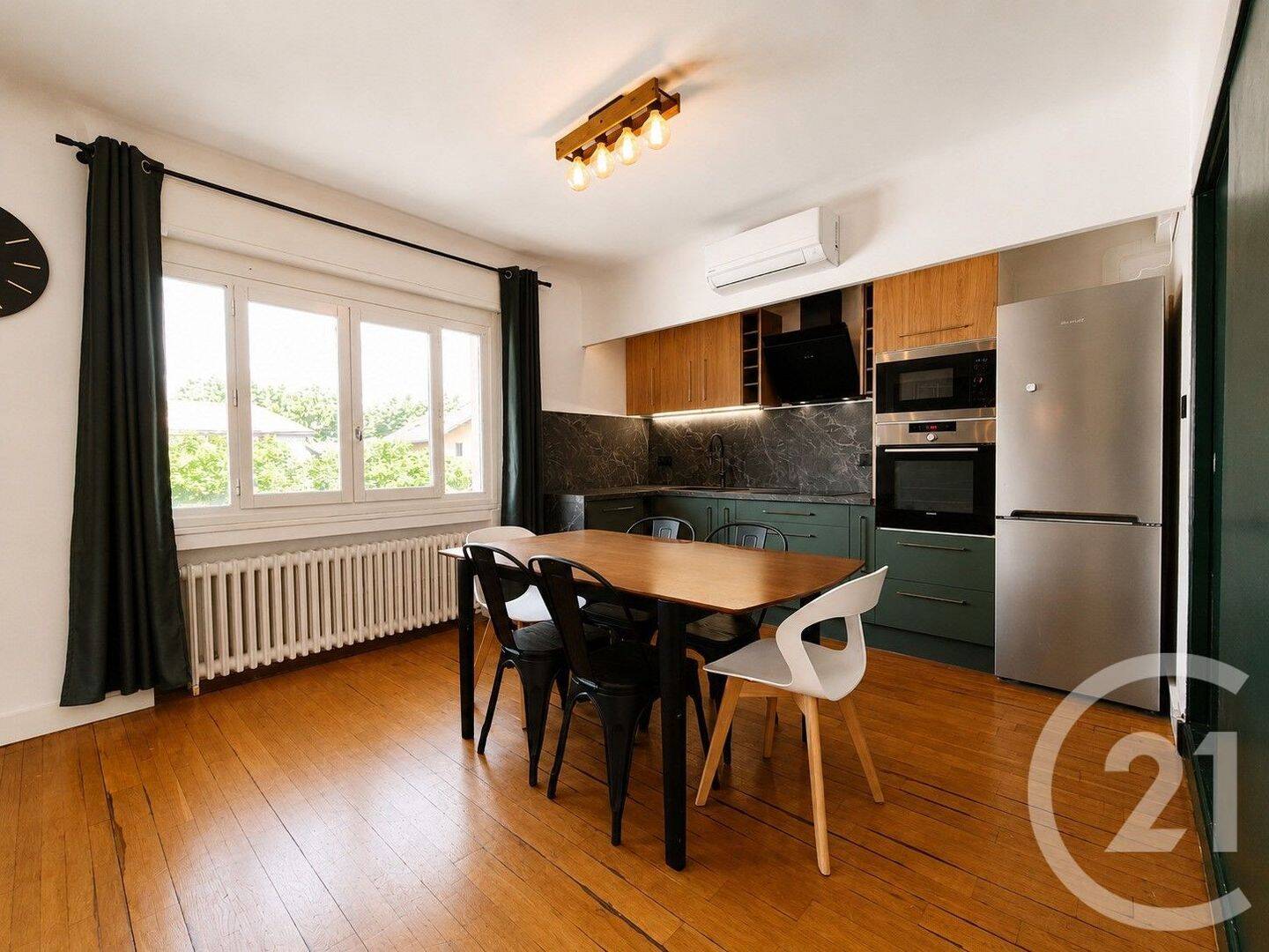 Appartement 3 pièces 78 m² · à Aix-les-Bains · 77,5 m² · 239 000 €