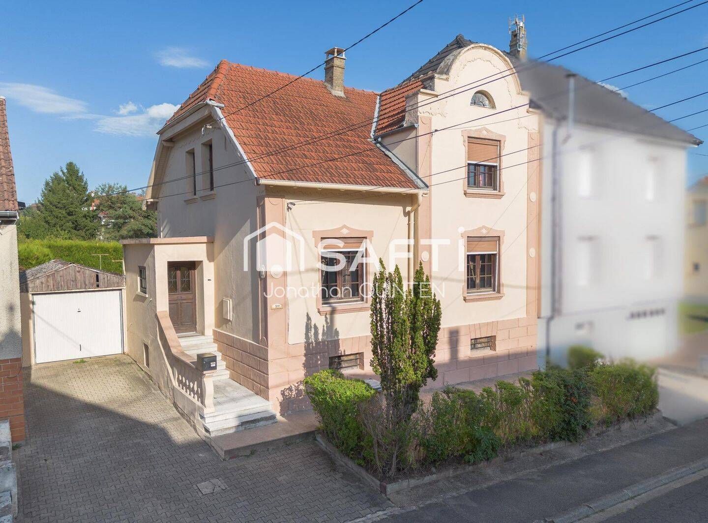 Maison 6 pièces 105 m² · à L'Hôpital · 105 m² · 83 000 €