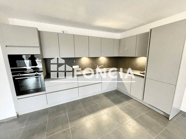 Appartement 3 pièces 71 m² · à Saint-Genis-Pouilly · 71,4 m² · 1 881 €