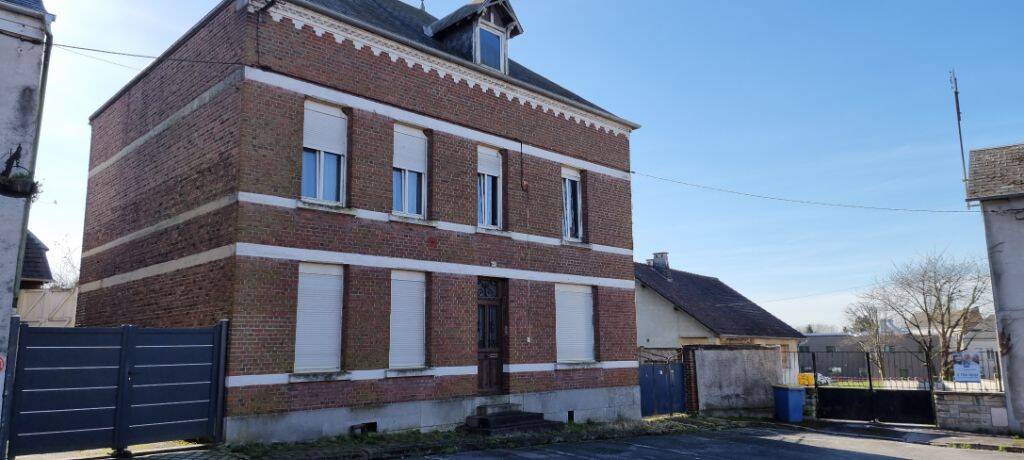 Maison 8 pièces 205 m² · à Hirson · 205 m² · 90 990 €