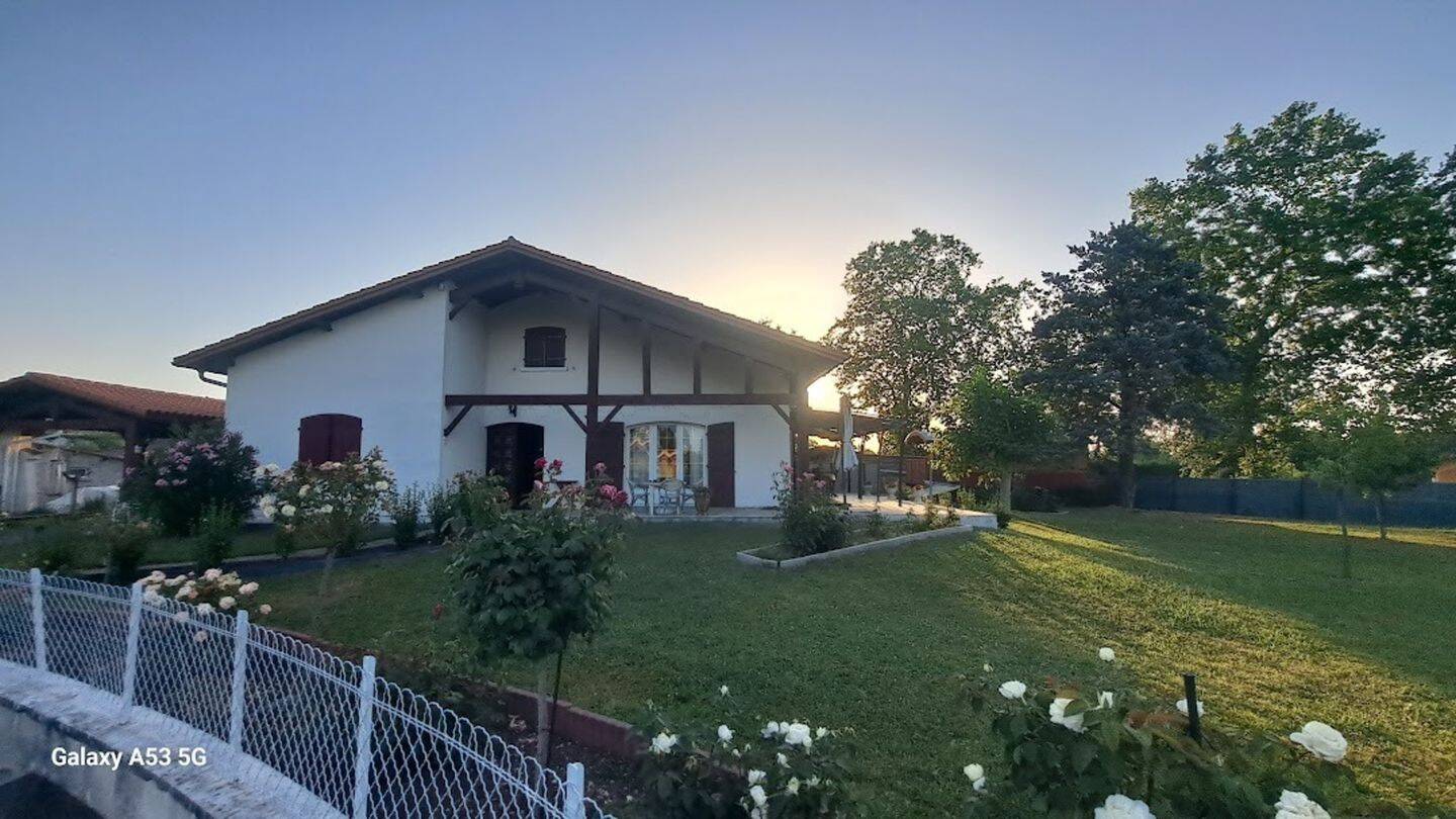 Maison 5 pièces 155 m² · à Le Houga · 155 m² · 159 500 €
