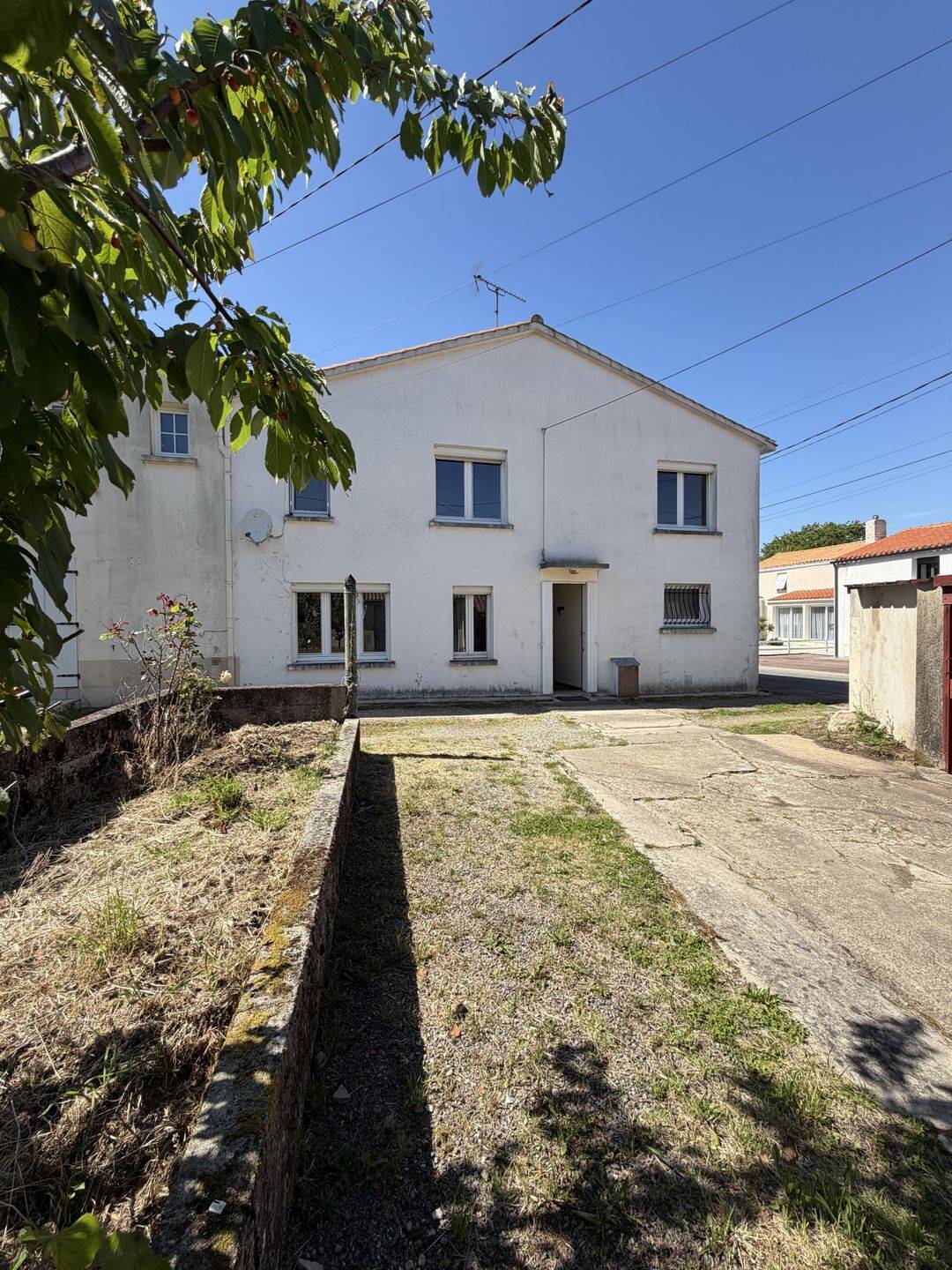 Maison 5 pièces 94 m² · à Aizenay · 93,7 m² · 128 500 €