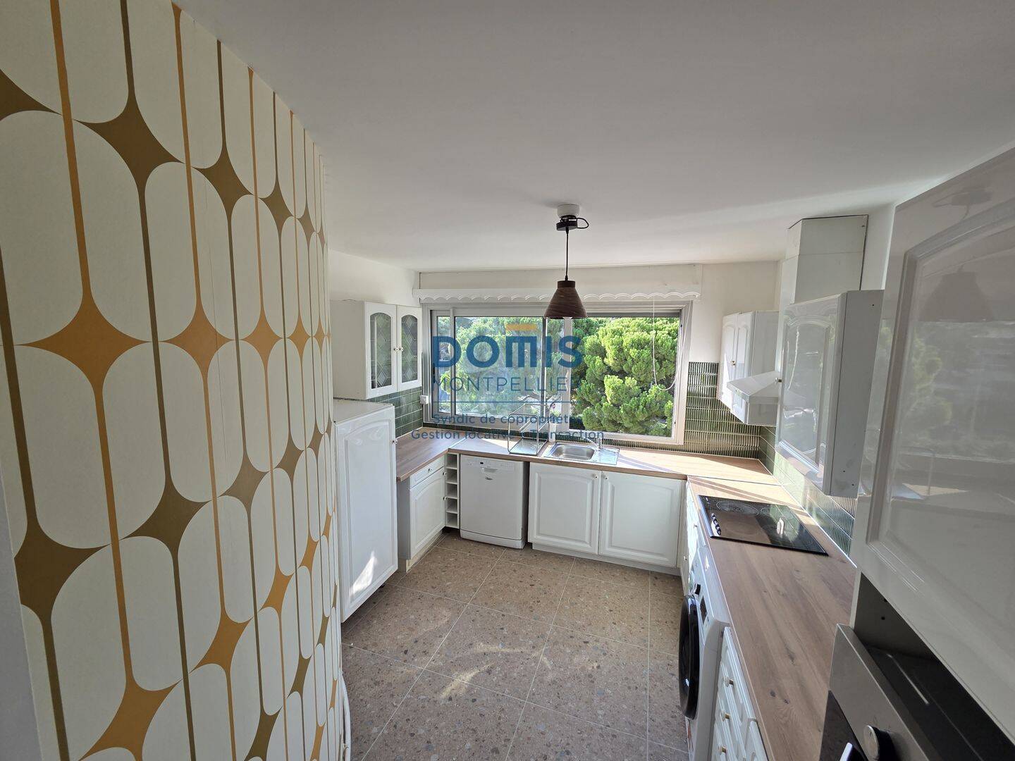 Coup de coeur - appartement 4 chambres meublé haut de gamme - ré — 3