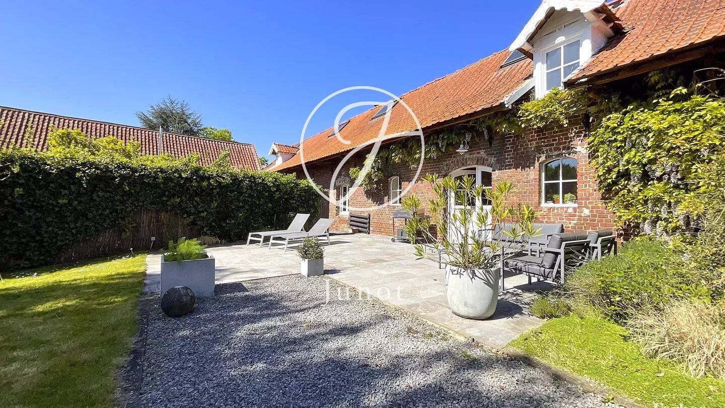 Maison 6 pièces 178 m² · à Gruson · 178,1 m² · 575 000 €
