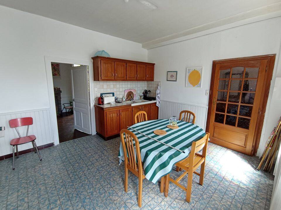 Maison 4 pièces 109 m² · à Le Mayet-de-Montagne · 109 m² · 63 000 €