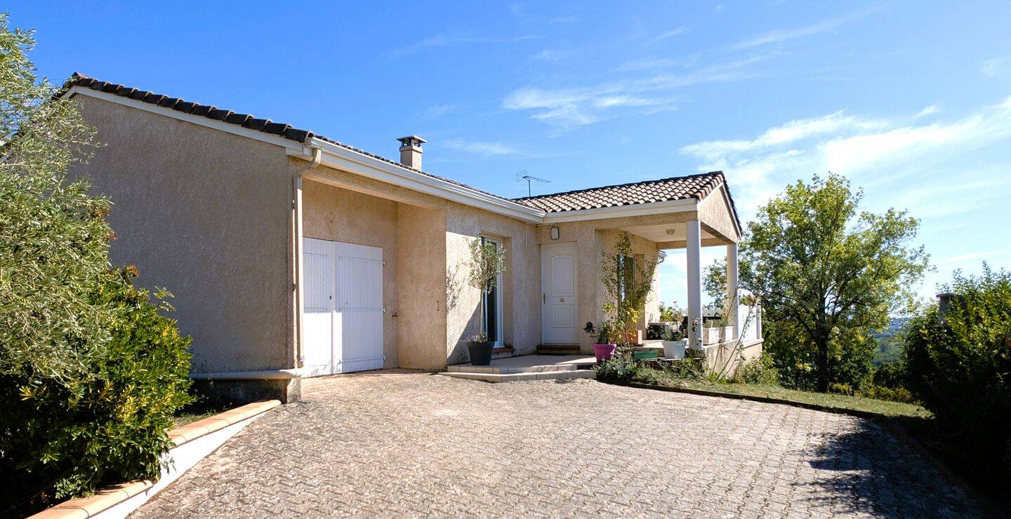 Maison 4 pièces 108 m² · à Montpezat-de-Quercy · 108 m² · 247 000 €
