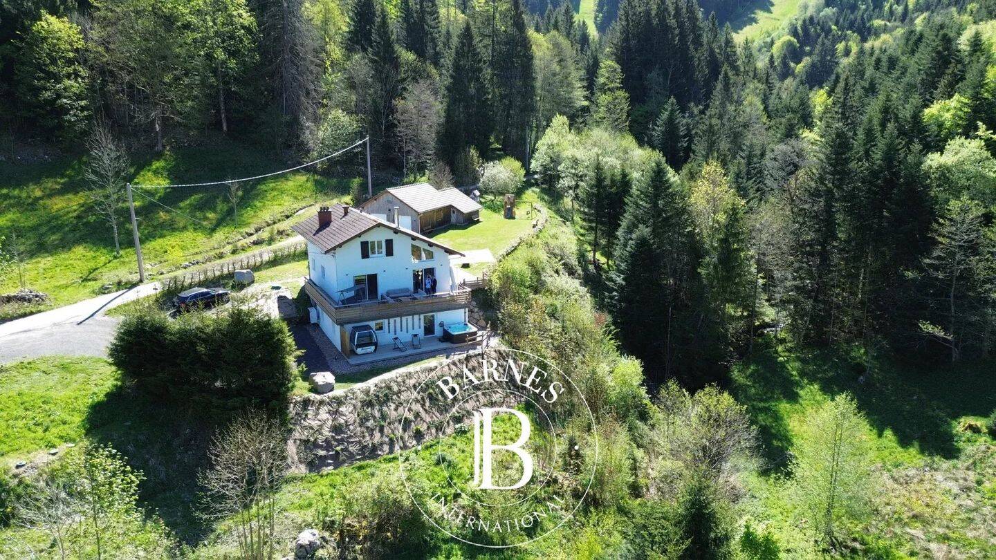 Maison 10 pièces 250 m² · à Gérardmer · 250 m² · 1 425 000 €