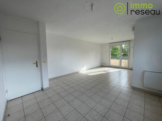 Appartement à vendre 143 000 € 4 pièces 2 chambres 69 m² Étage 3/4 Saint Saulve Saint-Saulve 59880