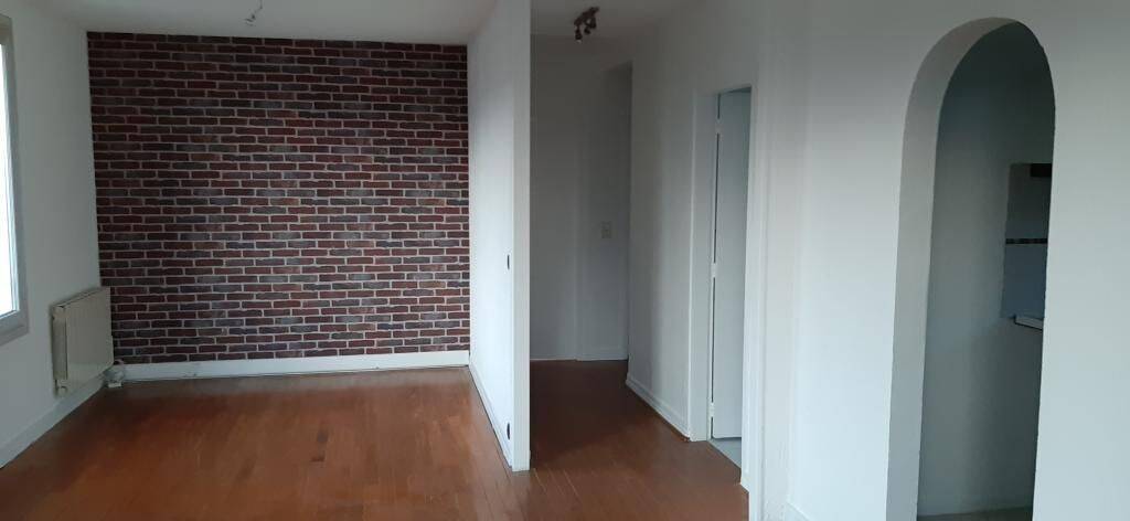 Maison 5 pièces 88 m² · à Igny · 88 m² · 1 500 €
