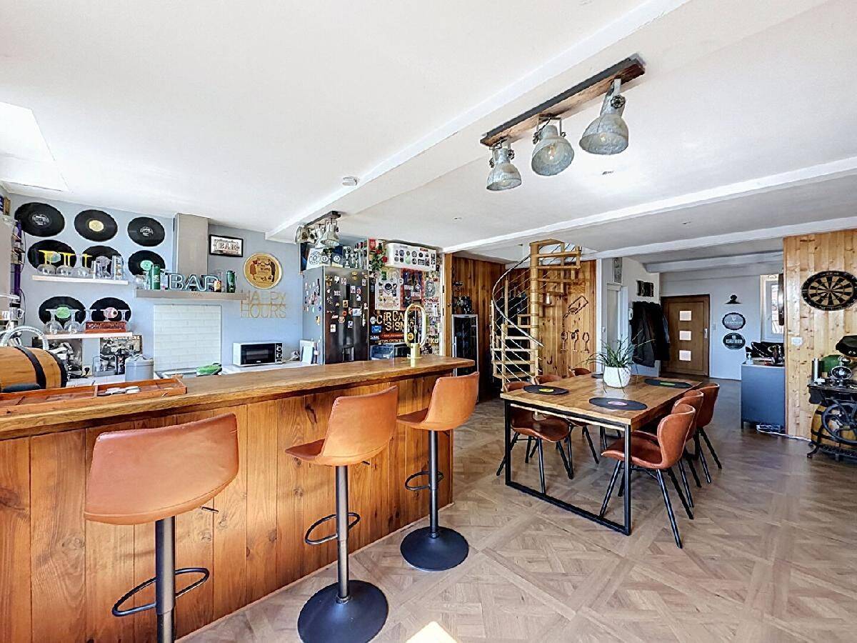 Appartement 6 pièces 125 m² · à Mâcon · 125 m² · 249 000 €