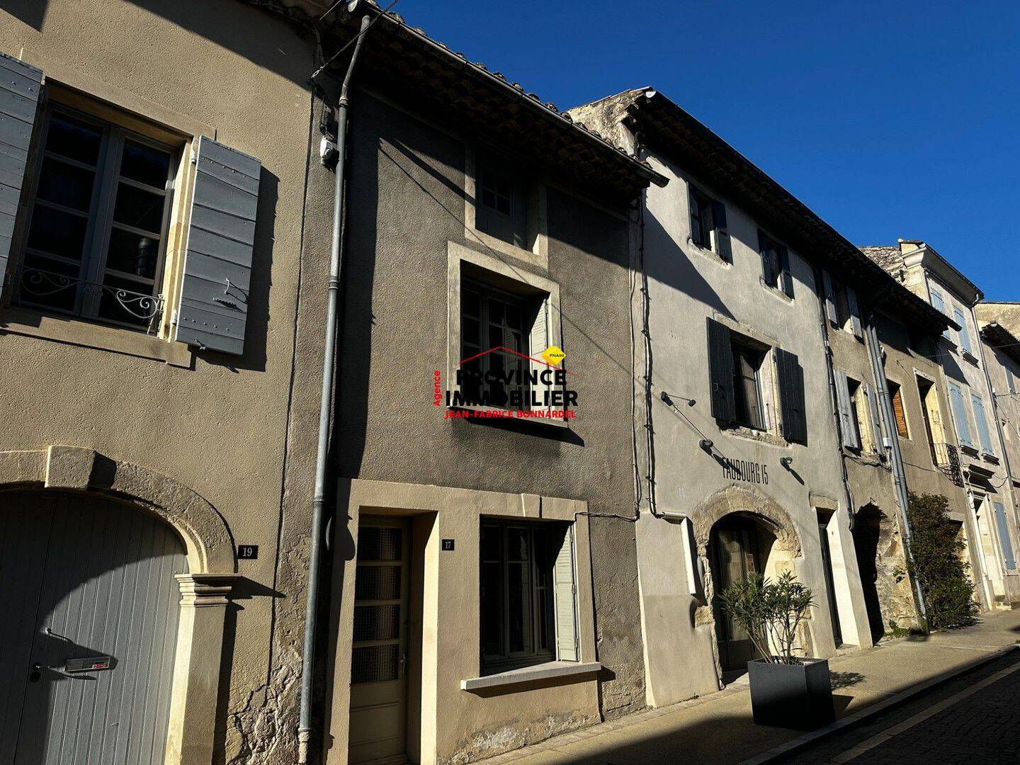 Maison 4 pièces 126 m² · à Grignan · 126 m² · 149 800 €