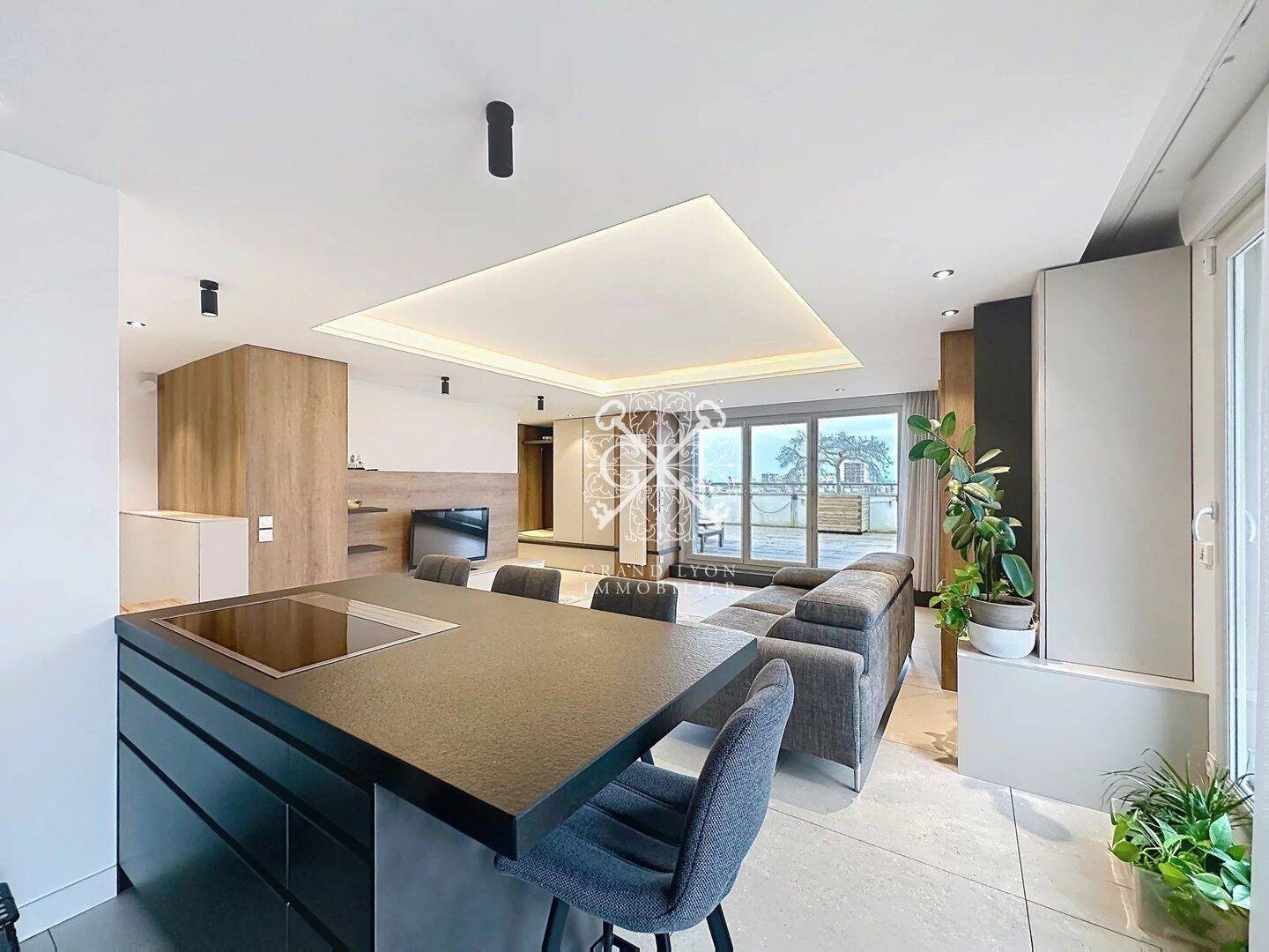 Appartement 3 pièces 82 m² · à Saint-Priest · 82,4 m² · 1 550 €