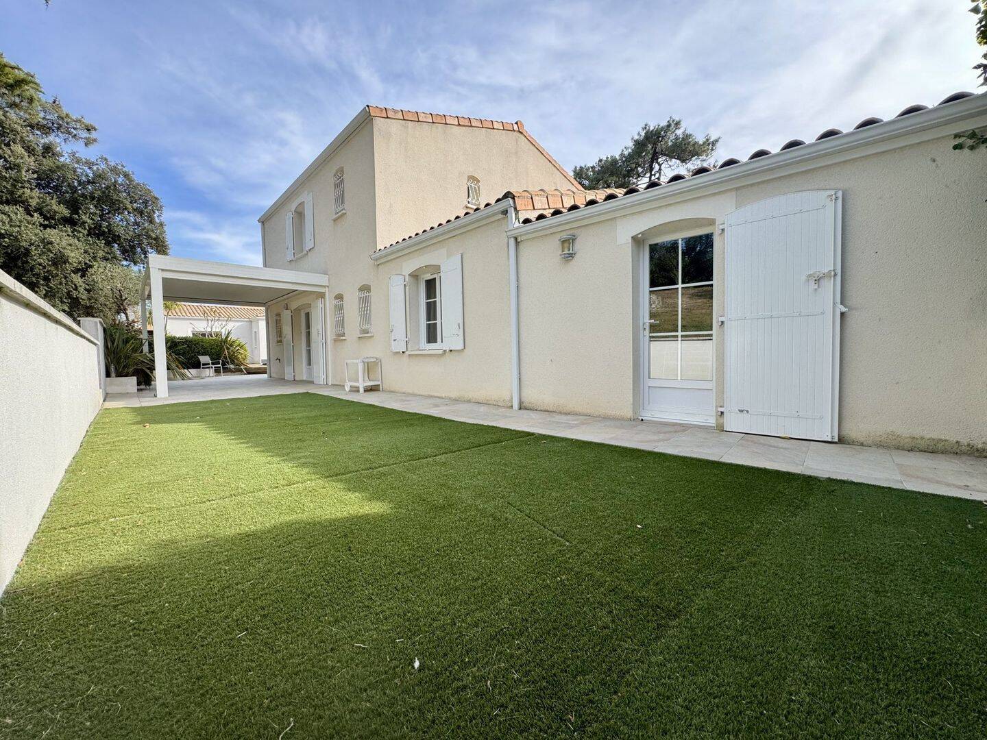 Maison 7 pièces 164 m² · à Saint-Georges-de-Didonne · 164 m² · 728 000 €