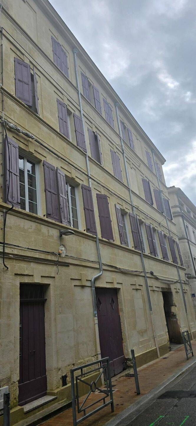Appartement 2 pièces 248 m² · à Avignon · 248 m² · 175 000 €