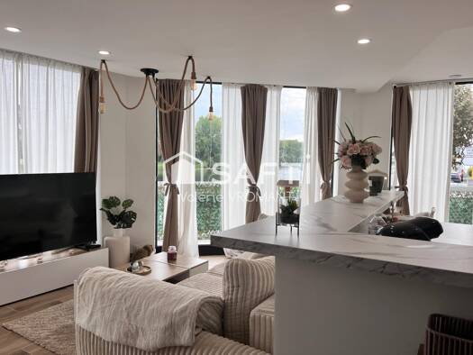 Appartement à vendre 139 000 € 2 pièces 1 chambre 55 m² RDC/3 Montrichard Val de Cher 41400