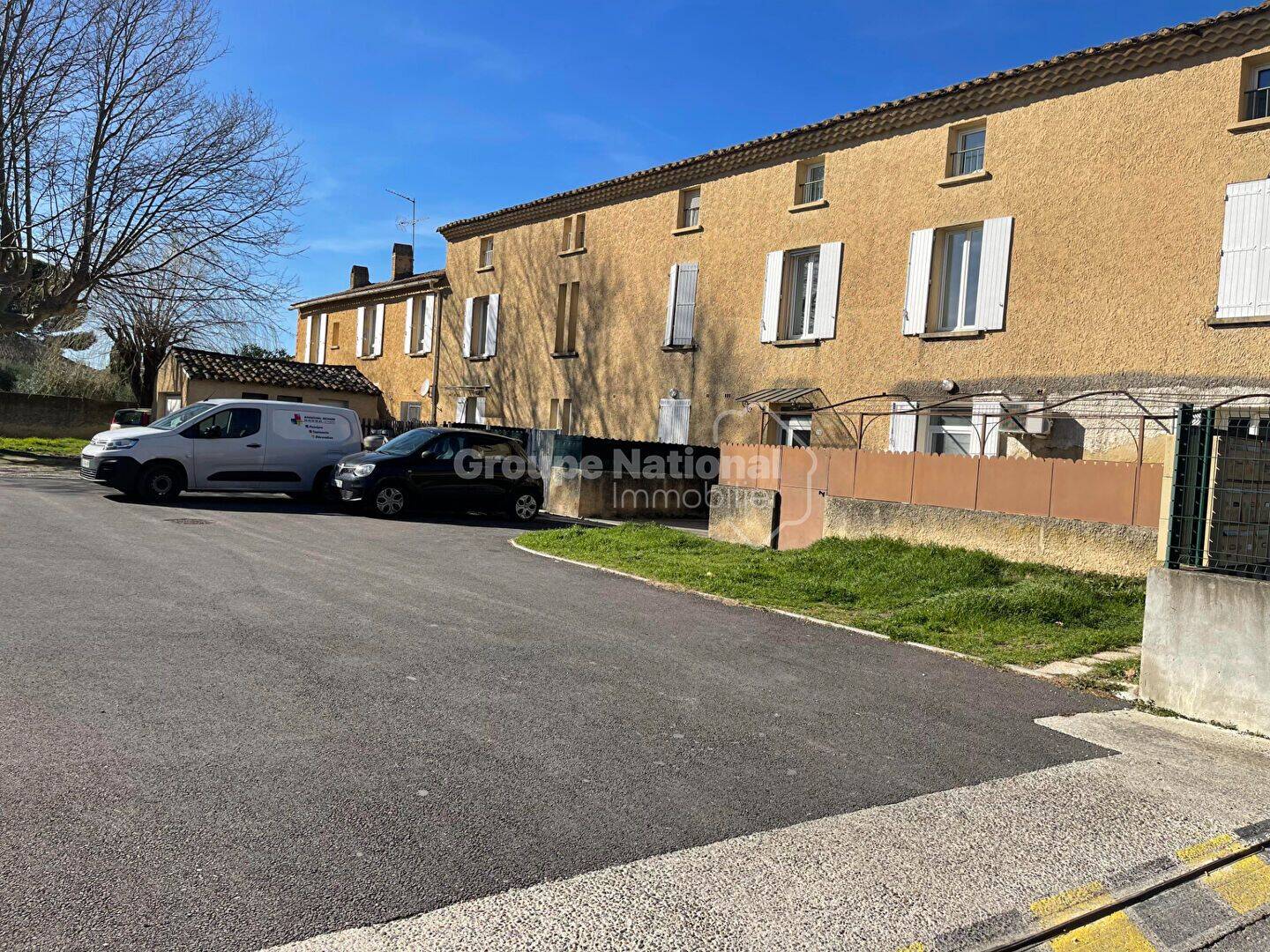 Appartement 1 pièce 27 m² · à Entraigues-sur-la-Sorgue · 27 m² · 404 €/mois