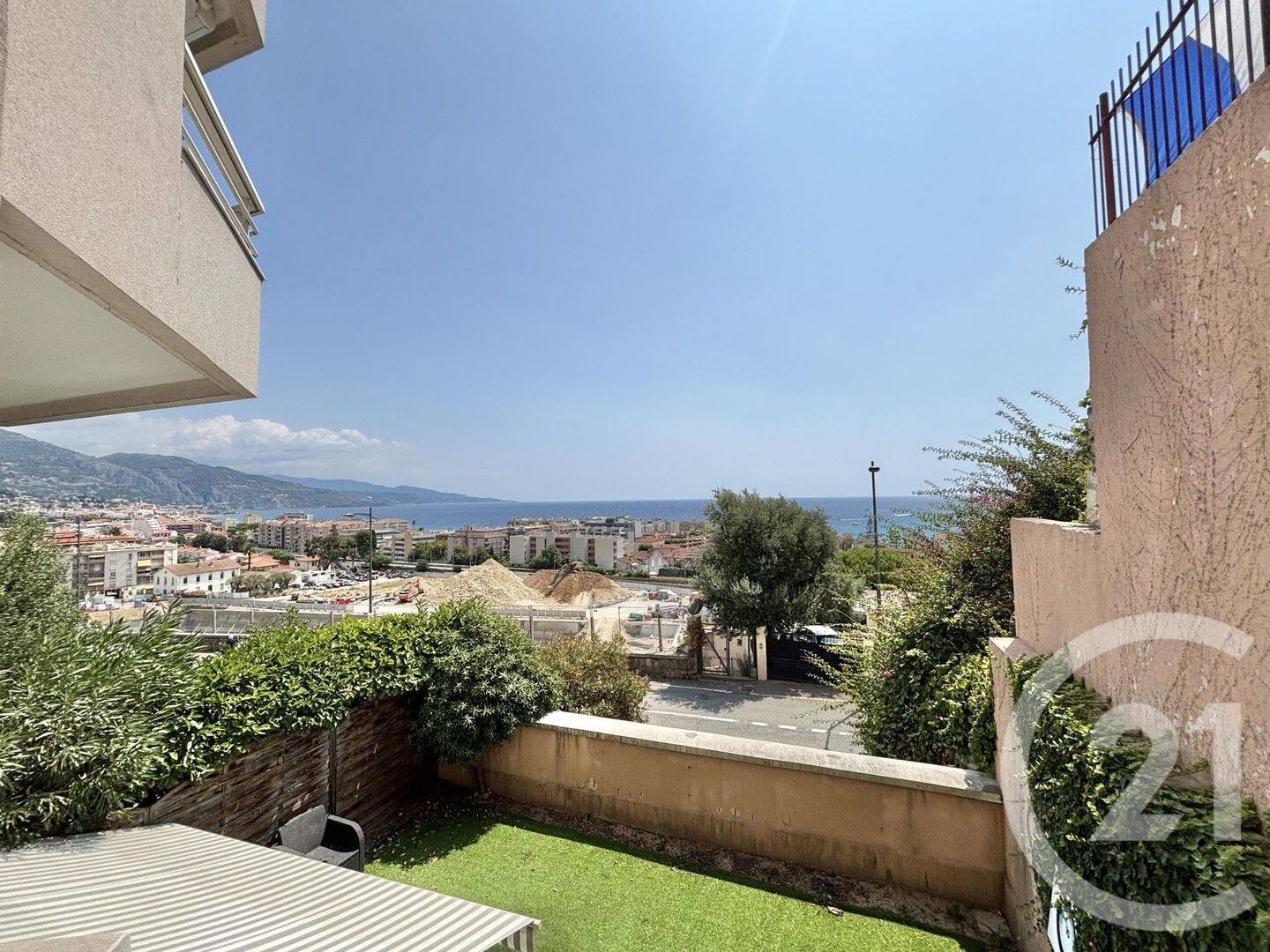 Appartement 2 pièces 45 m² · à Roquebrune-Cap-Martin · 45,4 m² · 1 400 €