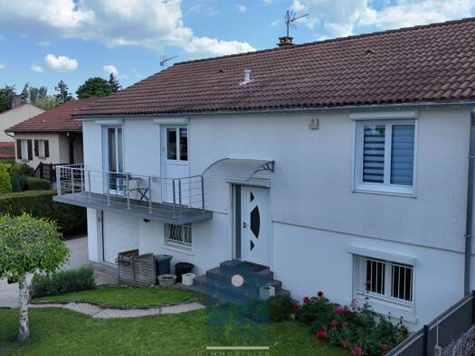 Maison à vendre 369 000 € 7 pièces 5 chambres 155 m² 542 m² de terrain L'Oradou Clermont-Ferrand 63000