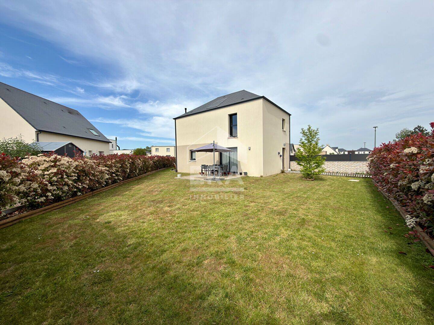 Maison 5 pièces 105 m² · à Feuguerolles-Bully · 105 m² · 378 000 €