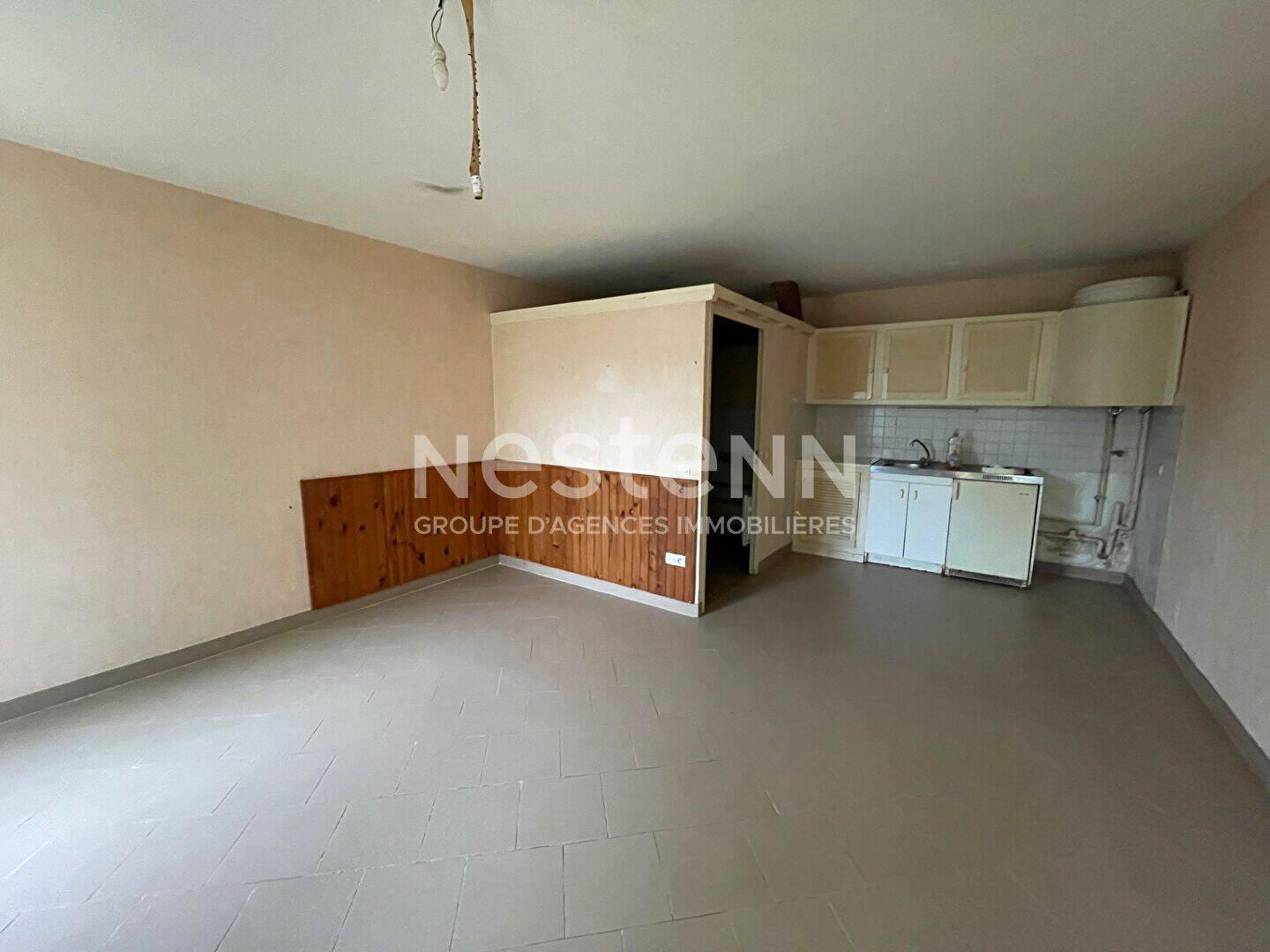 Appartement 1 pièce 28 m² · à Loches · 28 m² · 370 €