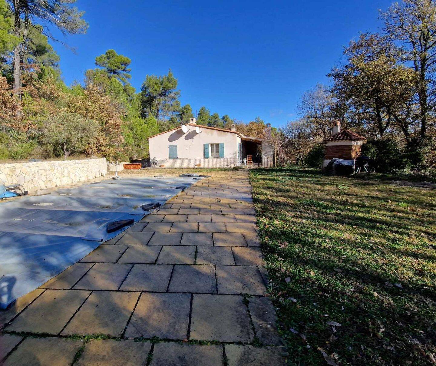 Maison 6 pièces 165 m² · à Mirabeau · 165 m² · 449 000 €