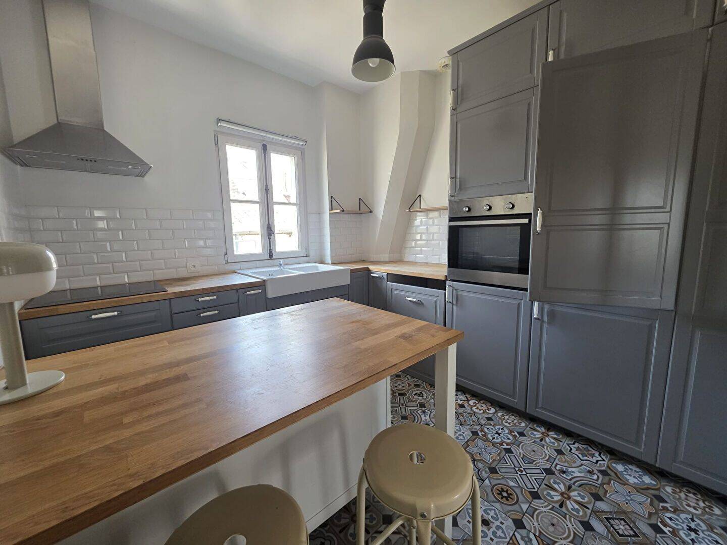 Appartement 3 pièces 74 m² · à Tours · 74,3 m² · 274 300 €