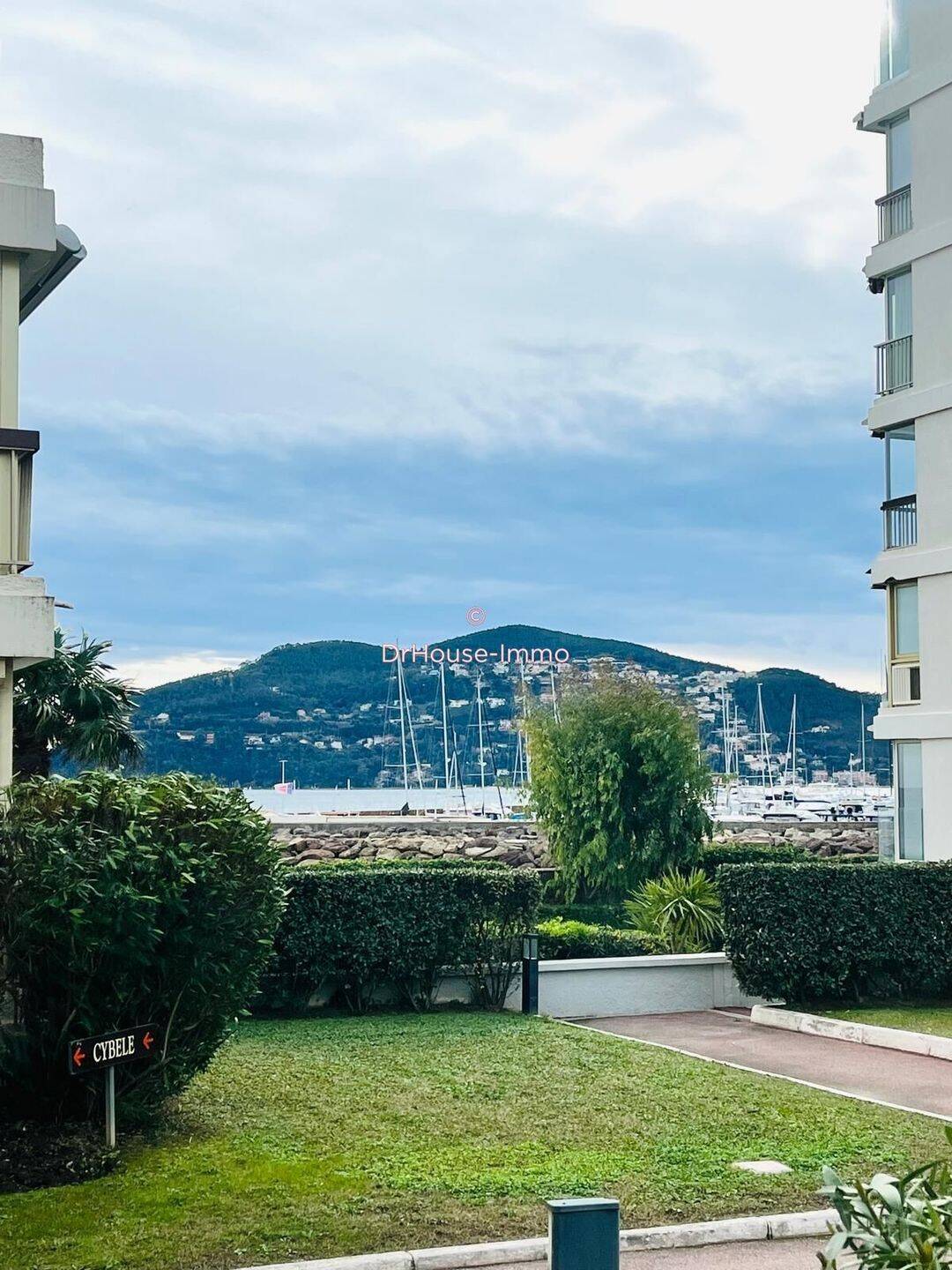 Appartement 2 pièces 50 m² · à Mandelieu-la-Napoule · 50 m² · 529 000 €