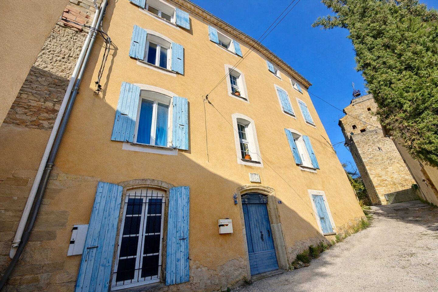 Maison 7 pièces 170 m² · à Malaucène · 170 m² · 392 000 €