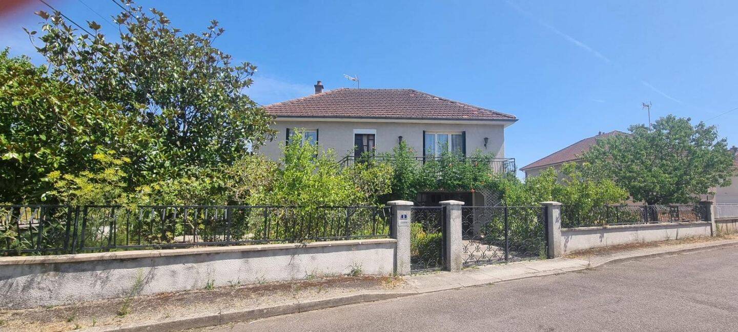 Maison 3 pièces 98 m² · à Paray-le-Monial · 98 m² · 127 200 €