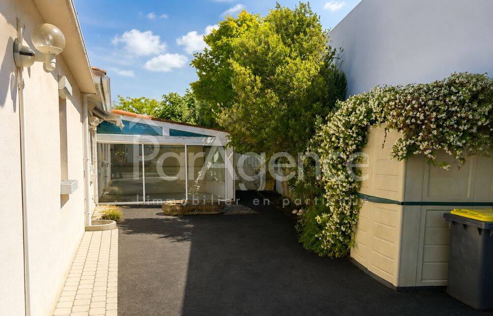 Maison 7 pièces 146 m² · à Vaux-sur-Mer · 146 m² · 390 000 €
