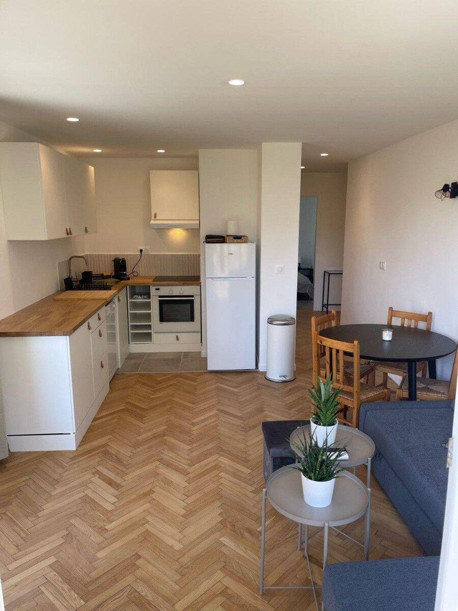 Appartement 3 pièces 50 m² · à Marseille 8ème Arrondissement · 50 m² · 1 200 €/mois