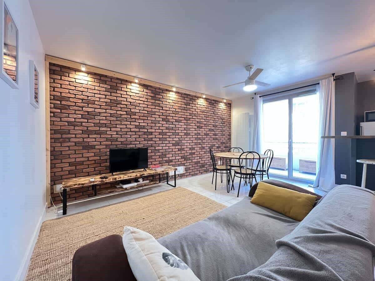 Appartement 5 pièces 41 m² · à Toulouse · 41 m² · 1 967 €/mois