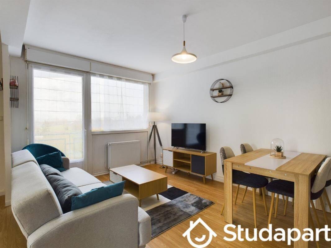 1 pièce 11 m² · à Thionville · 11 m² · 525 €