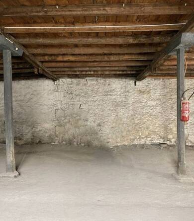 Garage/Stationnement à louer 80 € 18 m² Hôtel de Ville Cognac 16100