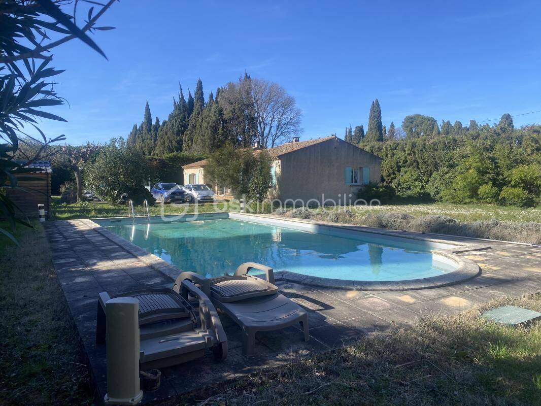 Maison 5 pièces 152 m² · à Saint-Rémy-de-Provence · 152,2 m² · 640 000 €