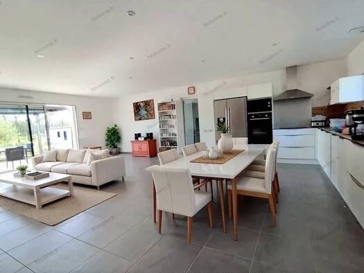 Maison de plain-pied à vendre 259 800 € 5 pièces 4 chambres 120 m² 594 m² de terrain Legé 44650