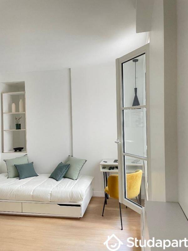 Appartement 1 pièce 14 m² · à Paris 1er Arrondissement · 14 m² · 1 270 €/mois
