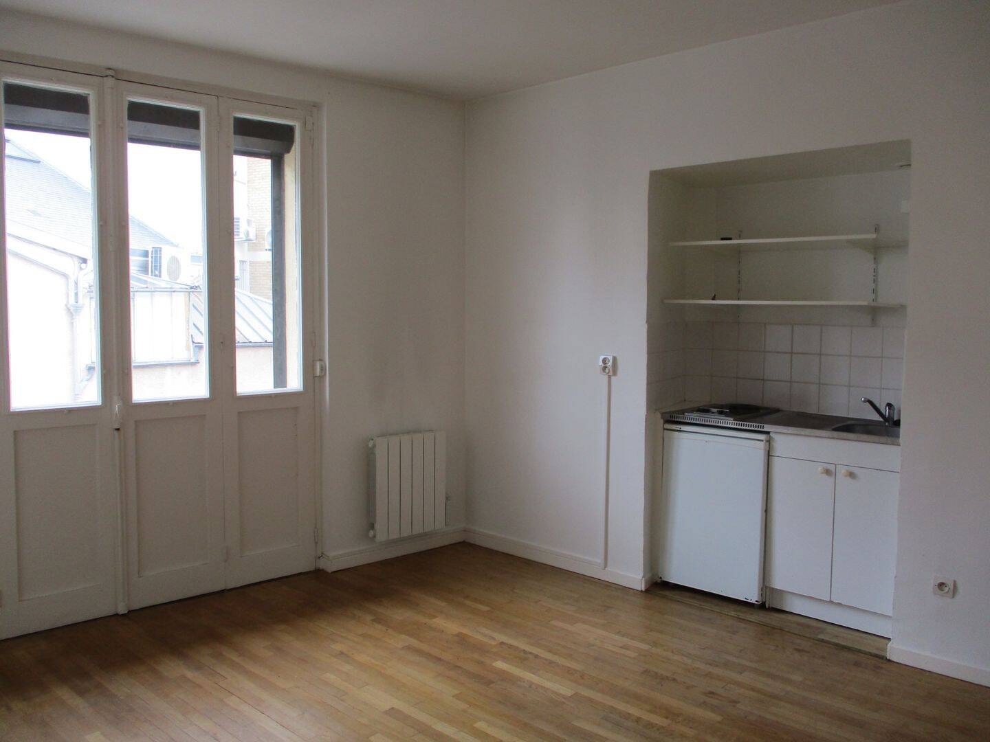 Appartement 1 pièce 28 m² · à Reims · 28 m² · 370 €