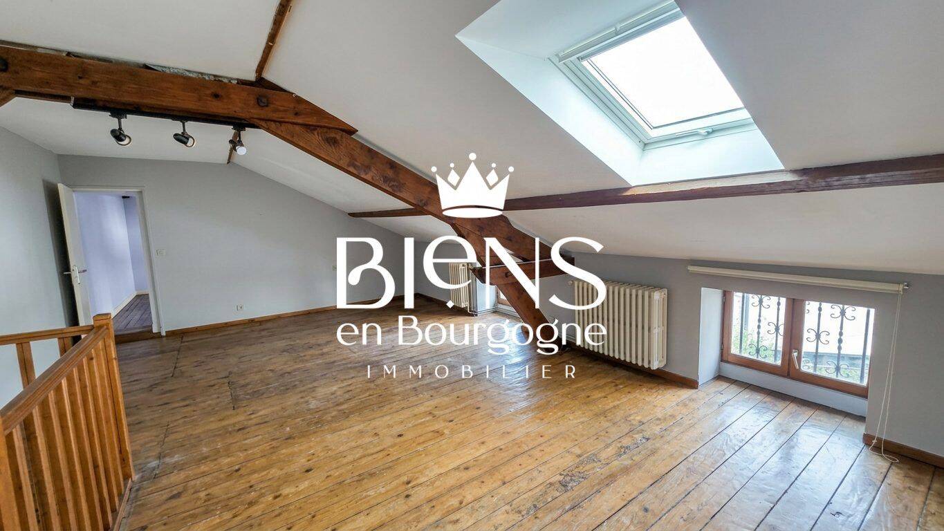 Appartement 5 pièces 104 m² · à Beaune · 104,1 m² · 179 000 €
