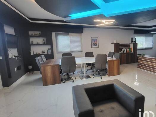 Espace bureau à vendre 99 500 € 78 m² de bureaux Fournas Incapis-Zone d'Activité Saint Hermantaire Draguignan 83300