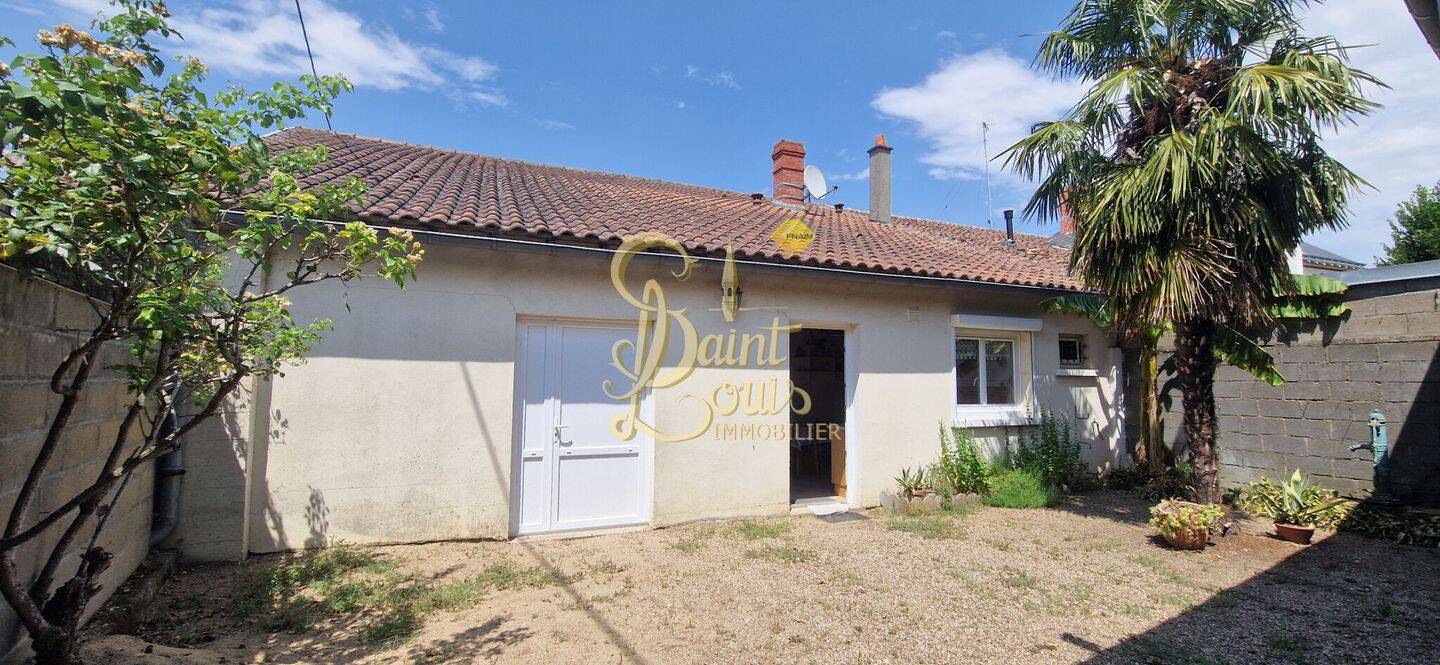 Maison 6 pièces 143 m² · à Richelieu · 143 m² · 170 000 €