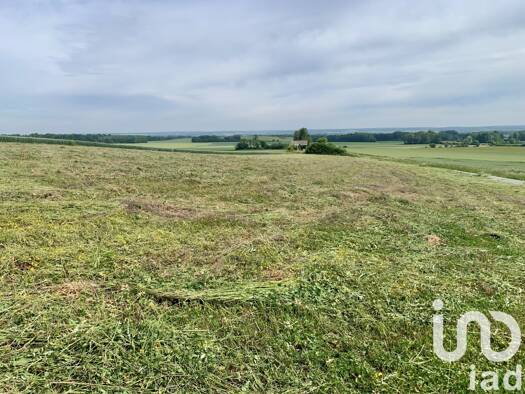 Terrain constructible à vendre 49 500 € 1 052 m² de terrain Bertoncourt 08300