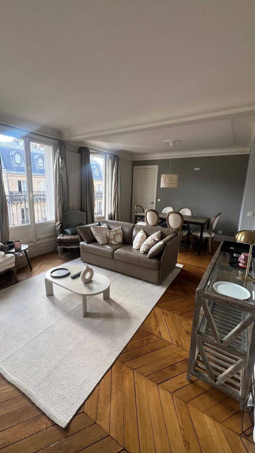 Appartement 3 pièces 68 m² · à Paris 16ème Arrondissement · 67,7 m² · 4 000 €/mois