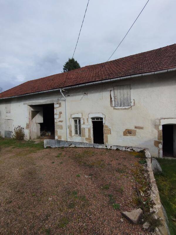 Maison 4 pièces 84 m² · à Igornay · 84 m² · 49 000 €