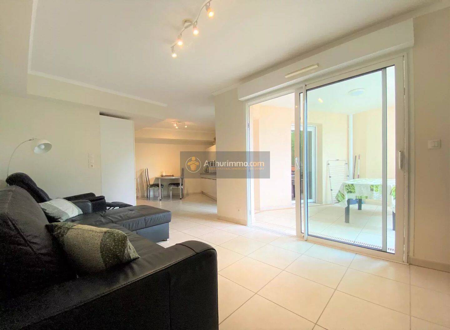Appartement 3 pièces 61 m² · à Fréjus · 61,2 m² · 289 500 €
