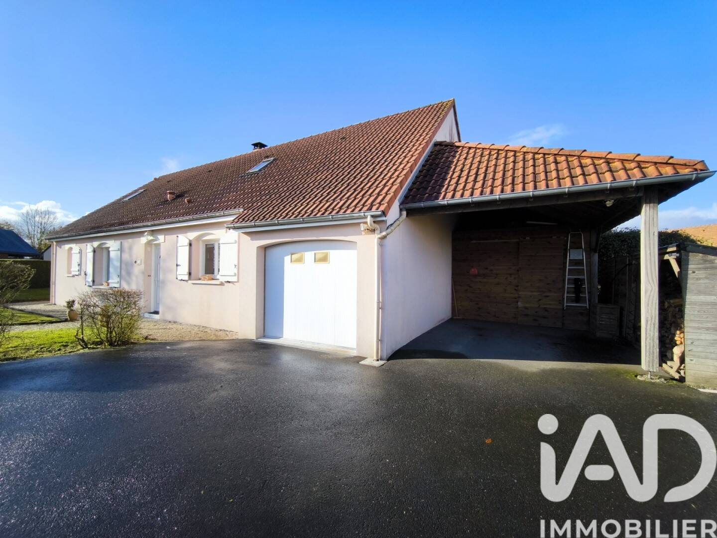 Maison 5 pièces 148 m² · à Canisy · 148 m² · 234 000 €