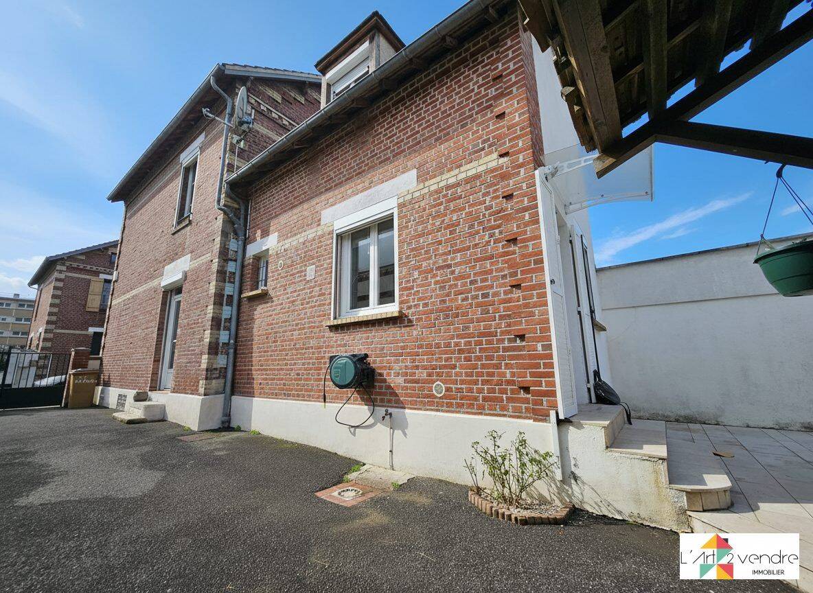 Maison 4 pièces 100 m² · à Compiègne · 100 m² · 312 000 €