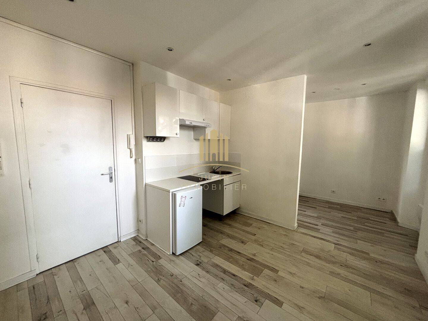 Appartement 1 pièce 18 m² · à Saint-Maur-des-Fossés · 18,2 m² · 683 €